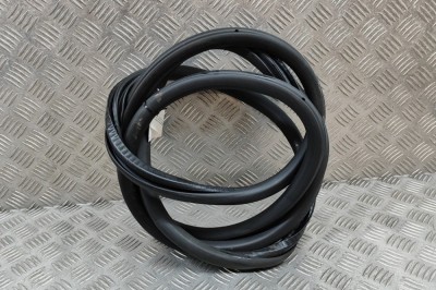 Garnitura ușă dreapta față CITRO&amp;Euml;N DS7 Crossback 2021 OEM: 9811537480 | 27732444 foto