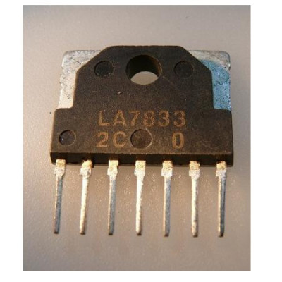Circuit integrat deflexie verticala la7833 foto