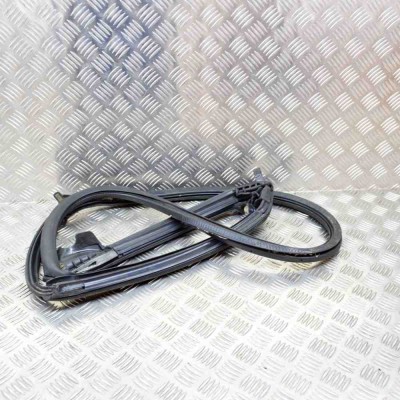 Garnitura ușă dreapta spate TESLA MODEL S 2017 OEM: 7E112323F15,TMSP-U03 foto