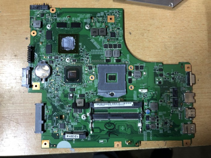Placa de baza Medion Akoya P6812 A161