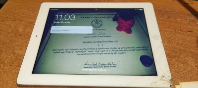 Tableta Apple A1460 Blocata, display crapat #A5758 foto