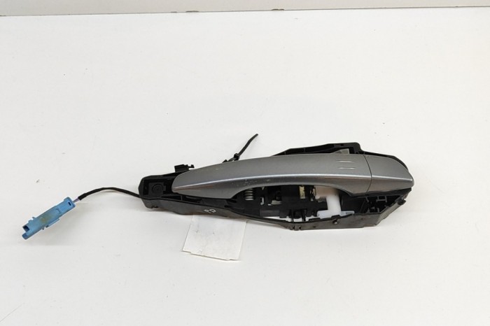 M&acirc;ner exterior ușă dreapta față JEEP Avenger J2 2024 OEM: 9686433680,155303166 | 29050228