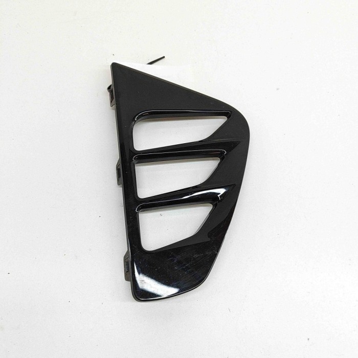 Grila dreapta față SSANGYONG KORANDO C300 2022 OEM: K78766-39000,78766-39000 26363444