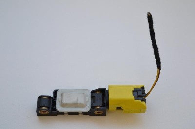 Senzor de impact st&amp;acirc;nga față VW TOUAREG 7LA, 7L6, 7L7 2006 OEM: 7L0909606B 1921720 foto