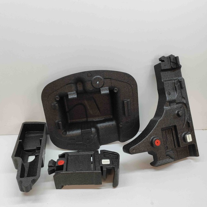 Spuma portbagaj FORD KUGA III DFK 2023 OEM: PV4B-S310B16-B,PV4B-S310B17-A,LV4B-10A686,LV4B-10A686-T