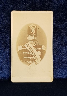 INALT OFITER OTOMAN , CU DECORATII , FOTOGRAFIE TIP C.D.V. , PE CARTON , MONOCROMA, SFARSITUL SECOLULUI XIX foto