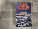 Moarte in Arctica de Clive Cussler,Dirk Cussler