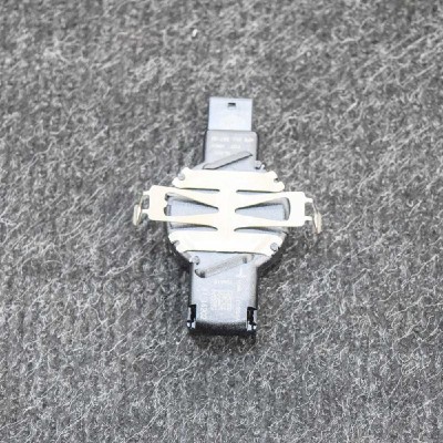 Senzor de ploaie TESLA MODEL X 2016 OEM: 1068171-00-A6PW011357-20 4111799 foto