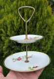 ETAJERA VINTAGE DIN PORTELAN CU MODEL FLORAL TRANDAFIRI