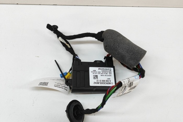 Unitate de control pompa de combustibil INFINITI Q30 2019 OEM: A0009003101,A2C53406807 31520759