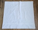 FATA DE PERNA VINTAGE DIN BUMBAC ALB CU MODEL BRODERIE MECANIZATA