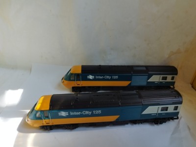 bnk jc Hornby - Inter-City 125 High Speed - locomotiva + vagonul final foto