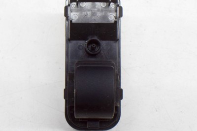 Buton geam ușă dreapta spate MAZDA CX-3 DK 2016 OEM: D09H66370,6011T2 12130981 foto