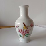 Vaza mini 10,5 cm portelan fin China pictat manual. Livrare gratuita