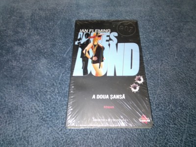 IAN FLEMING - A DOUA SANSA foto