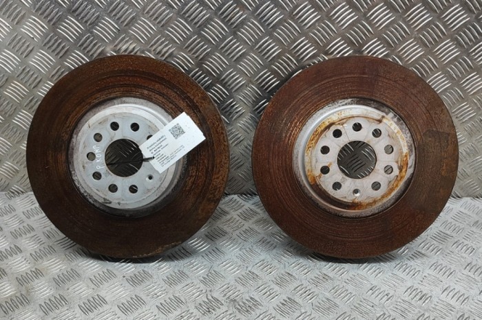 Set disc de fr&acirc;nă față AUDI Q4 SUV F4B 2023 OEM: 1EA615301B 28796300