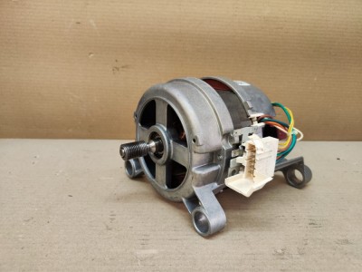 motor 6 pini masina de spalat Electrolux EWS 31074 NU / R22 foto