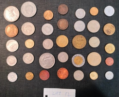 Lot 35 monede 12 foto