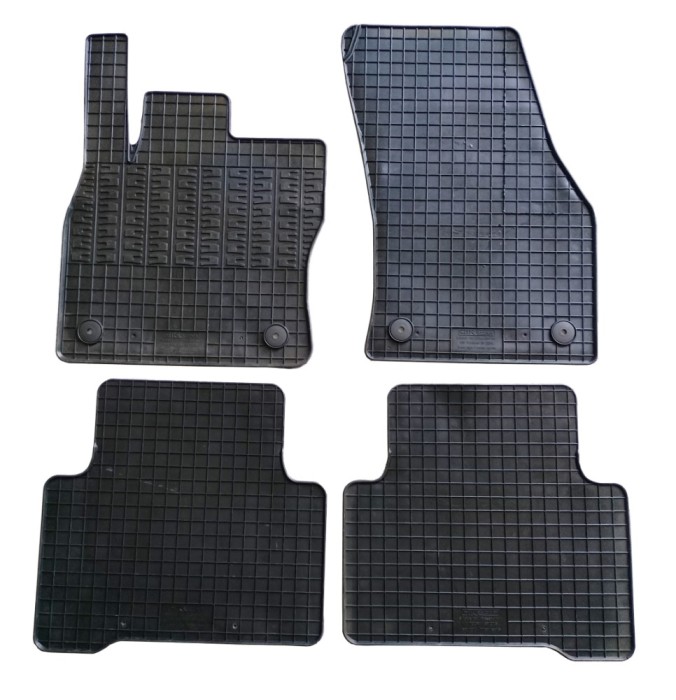 Set covorase auto din cauciuc VW Touran (5T) 2015- , 5 locuri, cu prelungire zona repaus, Negre