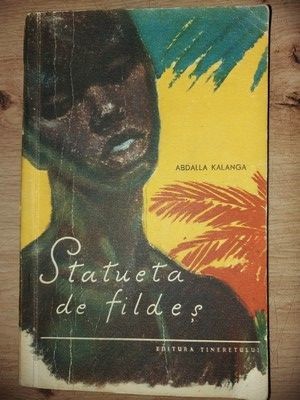 Statueta de fildes- Abdalla Kalanga foto