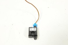 Amplificator de antena BMW 3 F30, F80 2016 OEM: SY9231466 3163478
