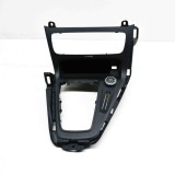 Ornament consola centrală FORD FOCUS III 2015 OEM: F1EB-A044C82-BFW 12196541