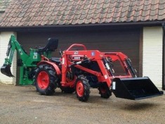 Tractor Kubota V1-7000