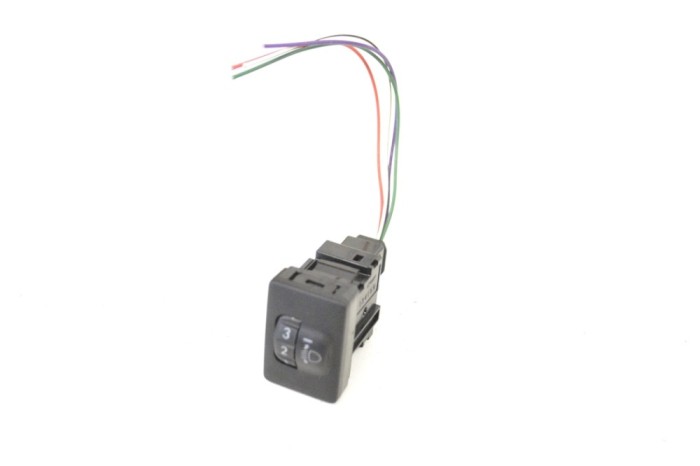 Comutator de reglare &icirc;nălțime faruri TOYOTA AURIS _E15_ 2007 OEM: 134159 12225240
