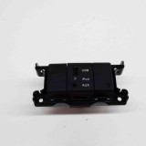 Port USB/AUX-In HYUNDAI SANTA F&Eacute; II CM 2010 OEM: 96120-2B000,202008220 | 15034597