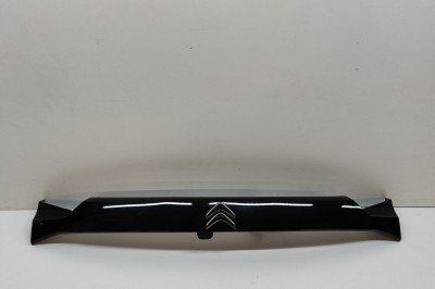 Ornament suport iluminare număr CITRO&amp;Euml;N C4 III BA_, BB_, BC_ 2021 OEM: 9838657780,9834897880,9834897980 28860463 foto