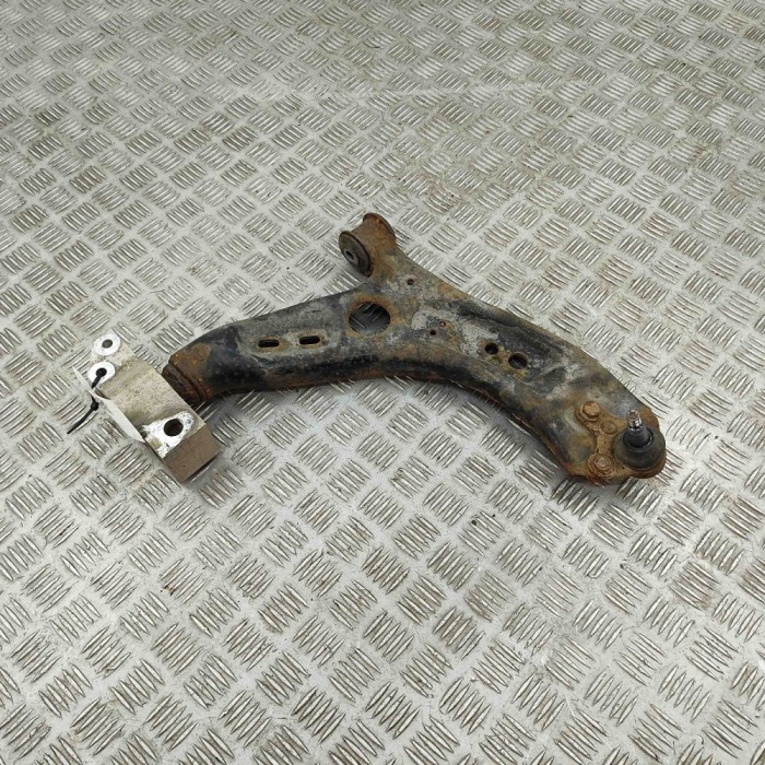 Braț inferior dreapta față VW PASSAT Variant B7 365 2012 OEM: 5N0407152