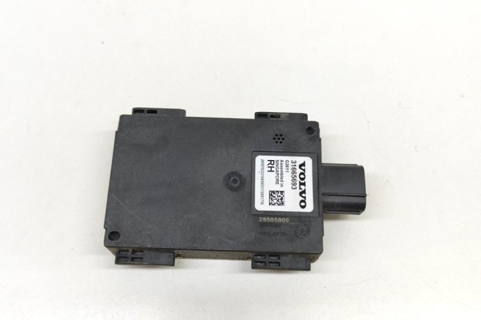 Modul de control unghi mort VOLVO XC60 II 246 2019 OEM: 31665693 23195792