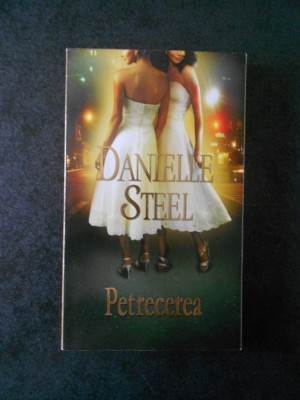 DANIELLE STEEL - PETRECEREA foto