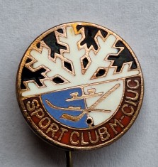 Sport Club Miercurea Ciuc insigna veche sporturi de iarna, patinaj, ski, hochei