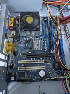 Placa de baza calculator AMD Socket A 462 agp ddr video Athlon Sempron Duron foto