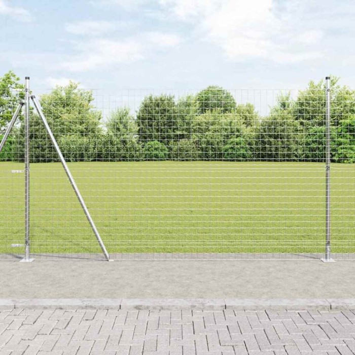 Gard Euro cu 7 st&acirc;lpi și flanșe, 1.4 x 10 m din oțel galvanizat