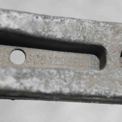 Suport cutie de viteze VW PASSAT Variant B6 3C5 2010 OEM: 3C0199855J 2126247 foto