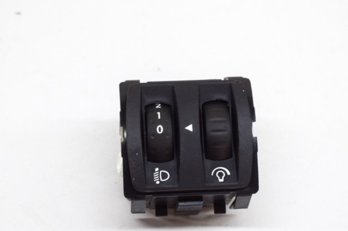Comutator de reglare &icirc;nălțime faruri RENAULT ZOE BFM_ 2015 OEM: 251900567R 17904381
