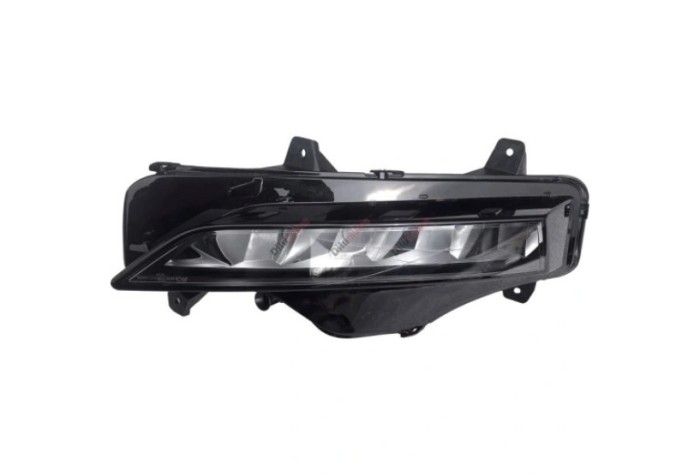 Proiector ceata SKODA OCTAVIA, 04.2020-, partea stanga, TYC, LED; cu lumini de viraj statice,