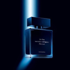 Narciso Rodriguez for Him Bleu Noir Eau de Parfum Set (EDP 50ml + SG 200ml) pentru Bărbați