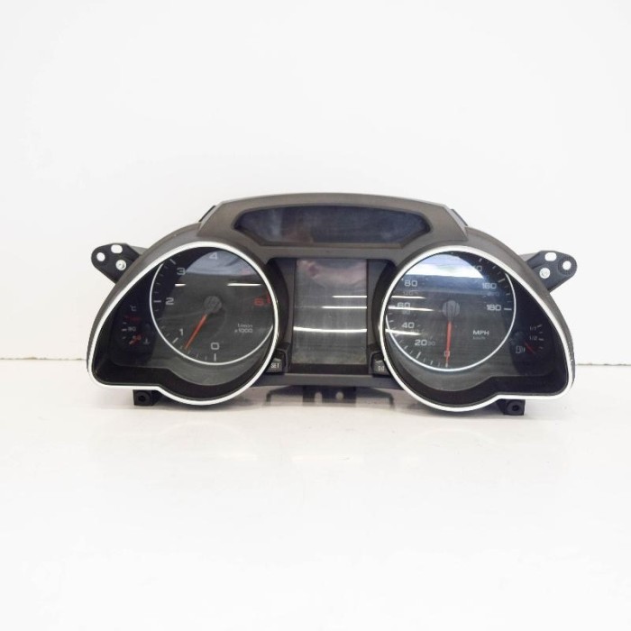 Ceas de bord AUDI A5 8T3 2008 OEM: 8T0920981B 4031487