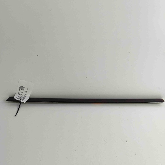 Ornament panou ușă dreapta spate AUDI A8 D2 4D2, 4D8 1997 OEM: 4D0867420RE 29949912