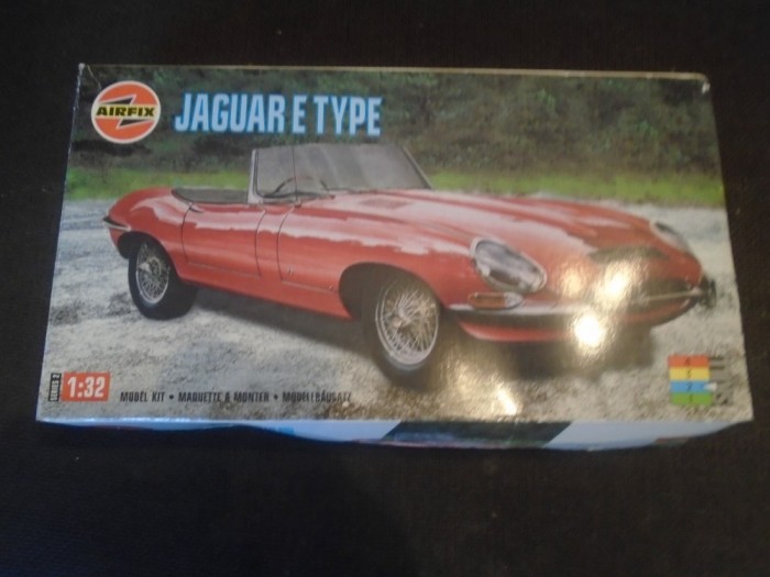 bnk jc Macheta Airfix - Jaguar E-Type - 1/32