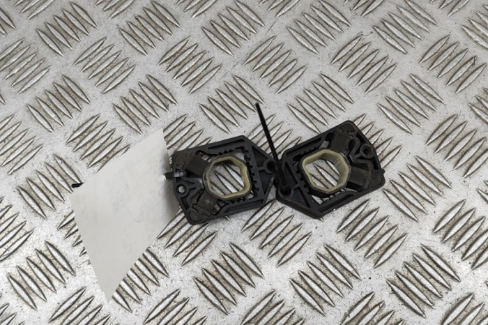 Suport radiator SKODA YETI 5L 2017 OEM: 1Z0121367B 28223998