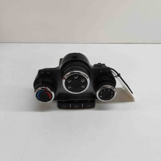 Modul de climatizare KIA CARENS II FJ 2002 OEM: 1K2FE-61190D8,1K2FE-61190 29437858