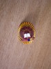 QW9 K 99 - Insigna - tematica comunism - Fruntas in intrecere - anul 1982, Romania de la 1950