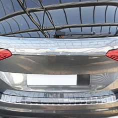 Ornament protectie bara spate/portbagaj crom Volkswagen Touran 2,II (Tip 5T) 2015-prezent