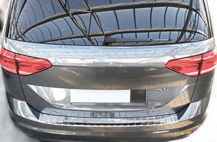Ornament protectie bara spate/portbagaj crom Volkswagen Touran 2,II (Tip 5T) 2015-prezent