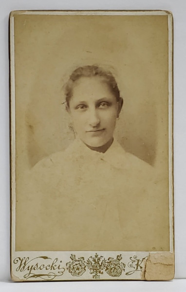 STUDIO WYSOCKI , KIEV , PORTRET DE TANARA , FOTOGRAFIE TIP C.D.V , DATATA 1897