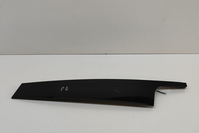 Ornament vertical ușă dreapta față VOLVO XC90 II 2024 OEM: 31688693 28971669